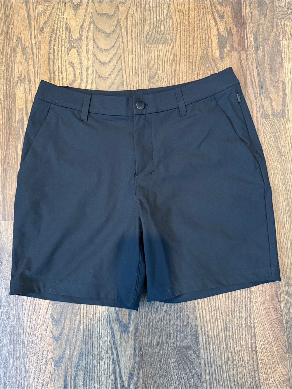 Men’s Black Lululemon ABC Shorts | Size 31 | 7” inseam